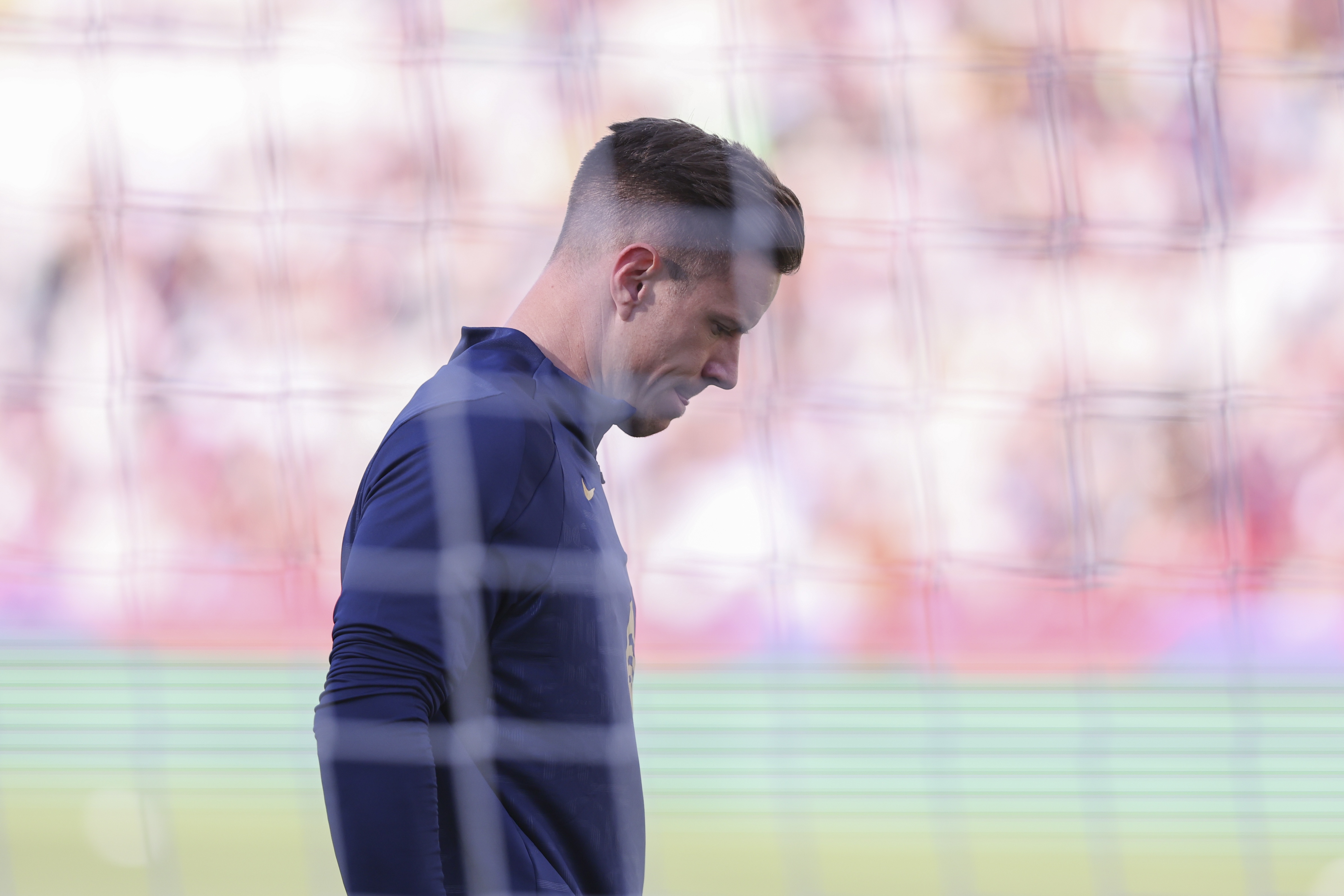 免费必发指数-TA：尽管可能无球可踢，特狮仍愿意留在巴萨竞争一门，备战世界杯