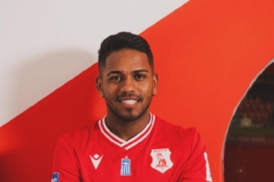 必发交易量-朱艺：长春亚泰签下28岁哥伦比亚前锋萨拉萨尔